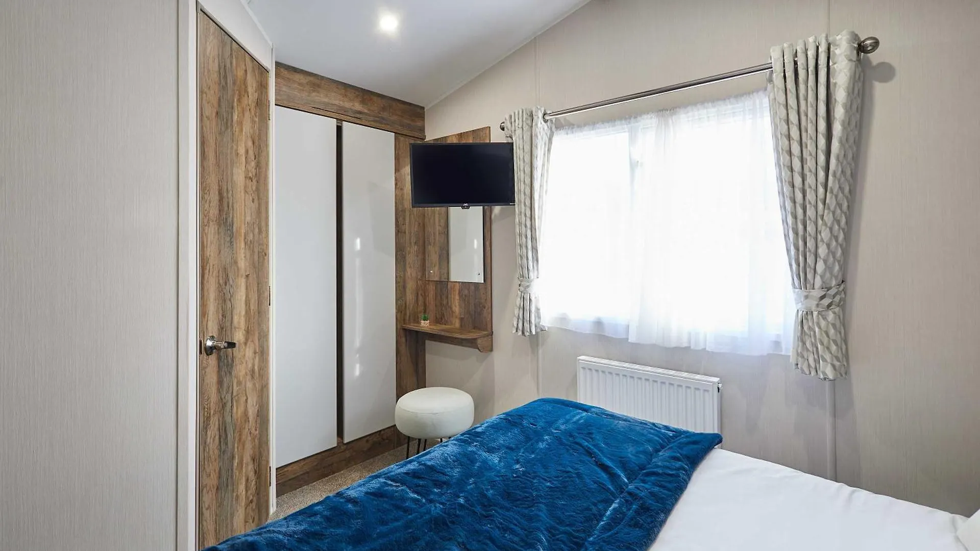 Chalet Host & Stay - Serenity Amotherby United Kingdom